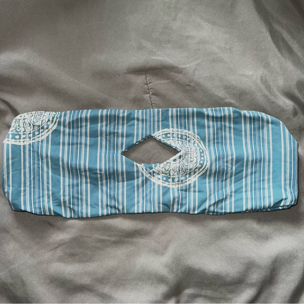 San Lorenzo Blue and White Strapless Bikini Top